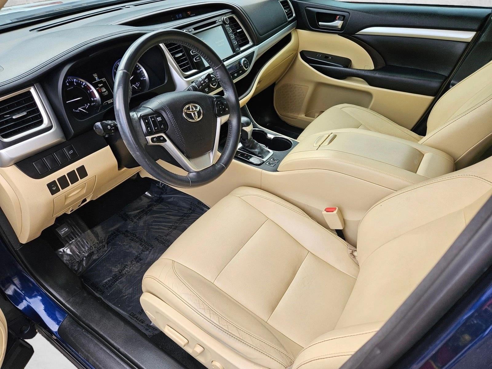 2016 Toyota Highlander FWD 4dr V6 XLE (Natl)