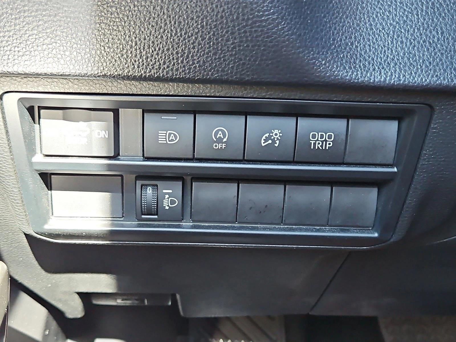 2023 Toyota Tundra 2WD 2WD SR5 CrewMax 5.5' Bed (Natl)