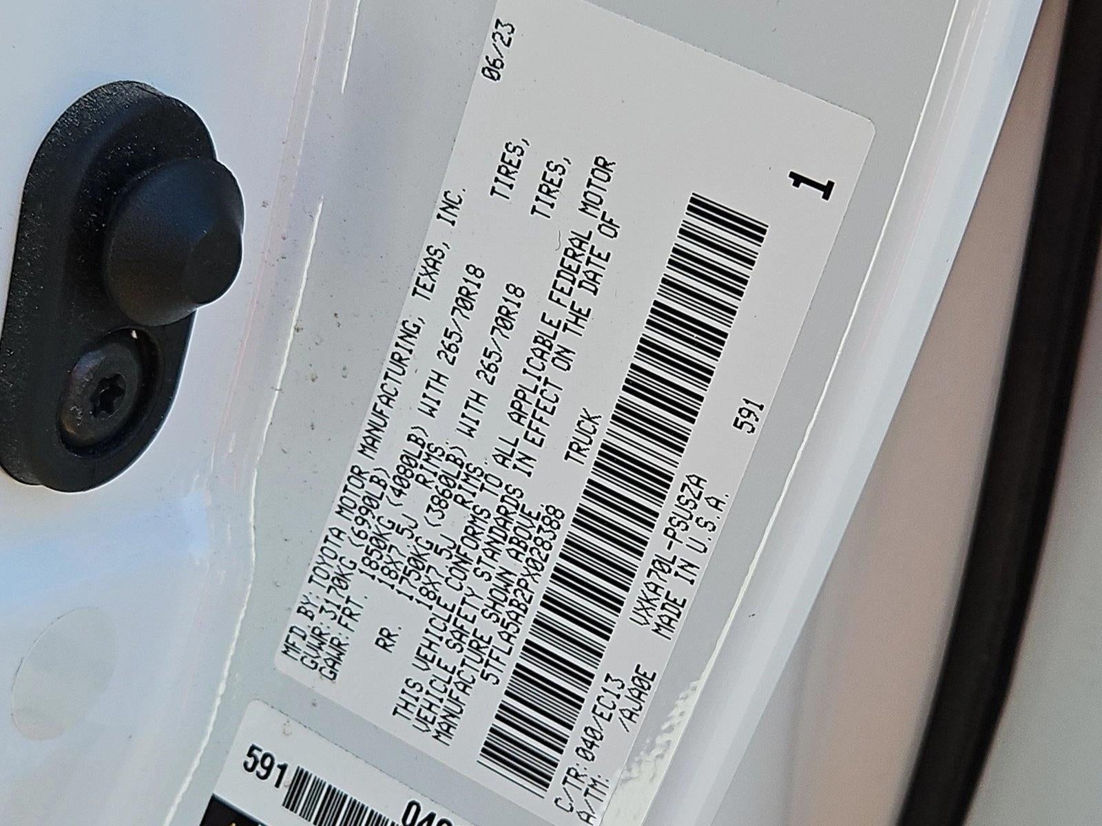 2023 Toyota Tundra 2WD 2WD SR5 CrewMax 5.5' Bed (Natl)