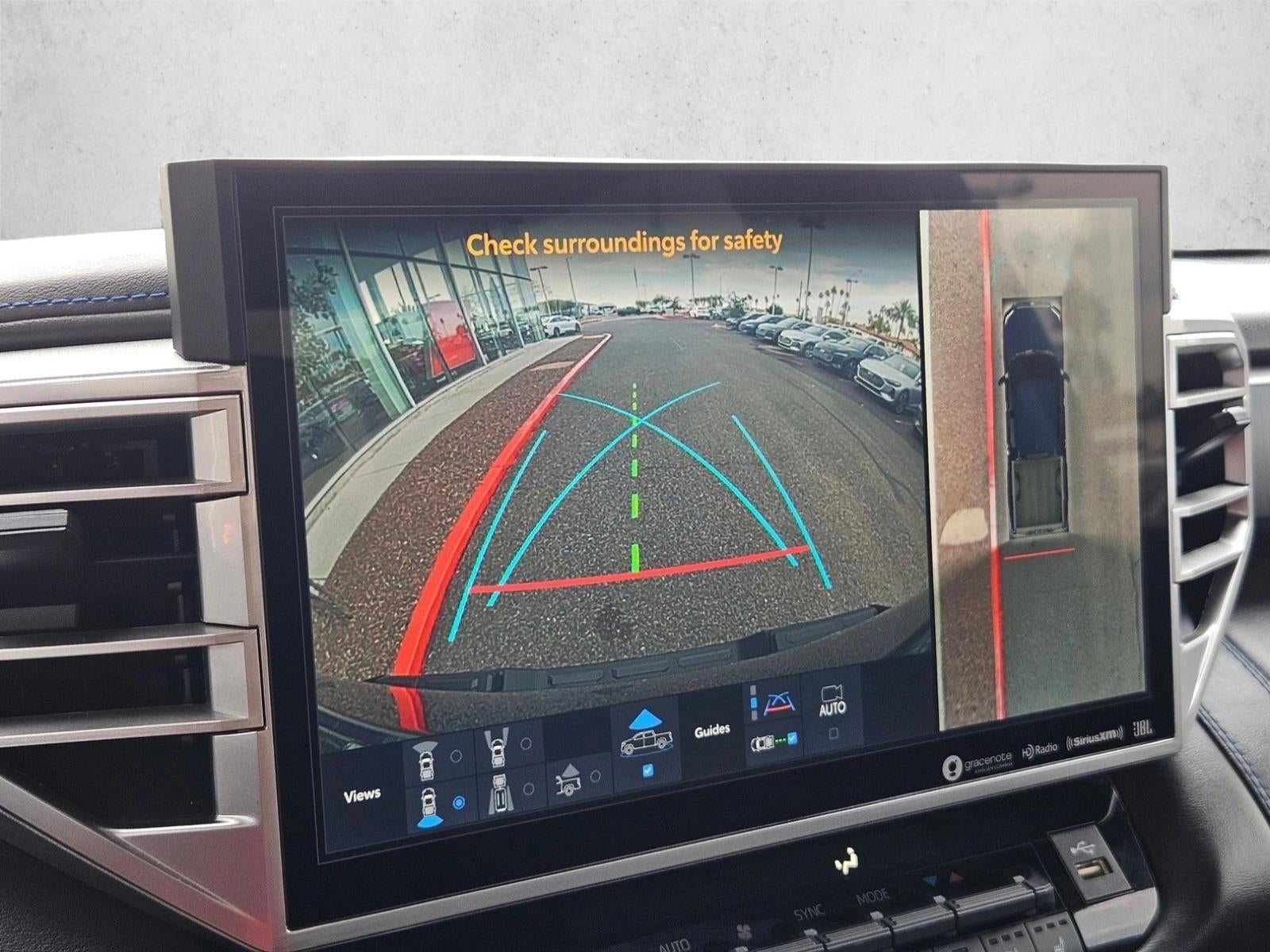 2022 Toyota Tundra 4WD 4WD Platinum CrewMax 5.5' Bed (Natl)