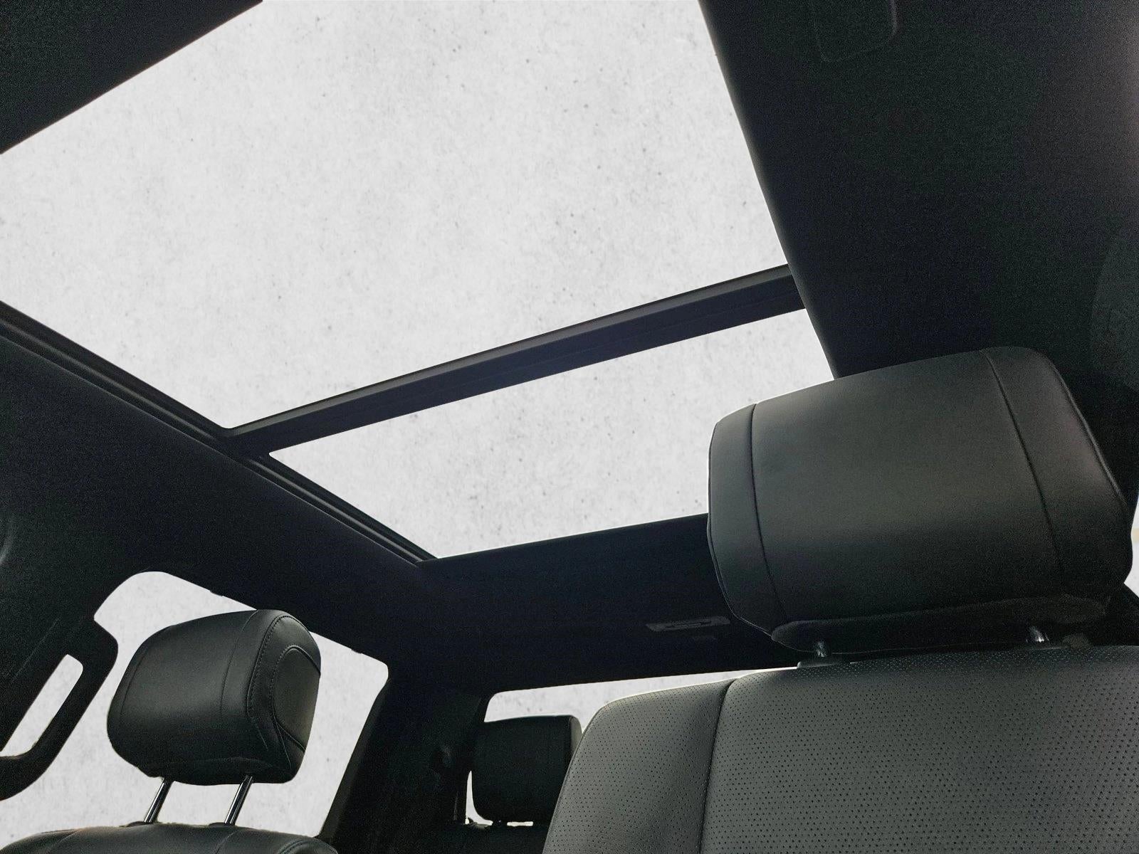 2022 Toyota Tundra 4WD 4WD Platinum CrewMax 5.5' Bed (Natl)