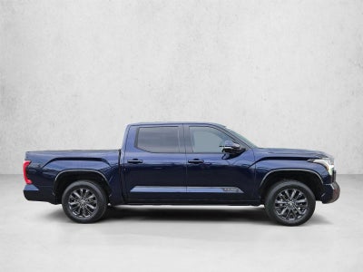 2022 Toyota Tundra 4WD 4WD Platinum CrewMax 5.5' Bed (Natl)
