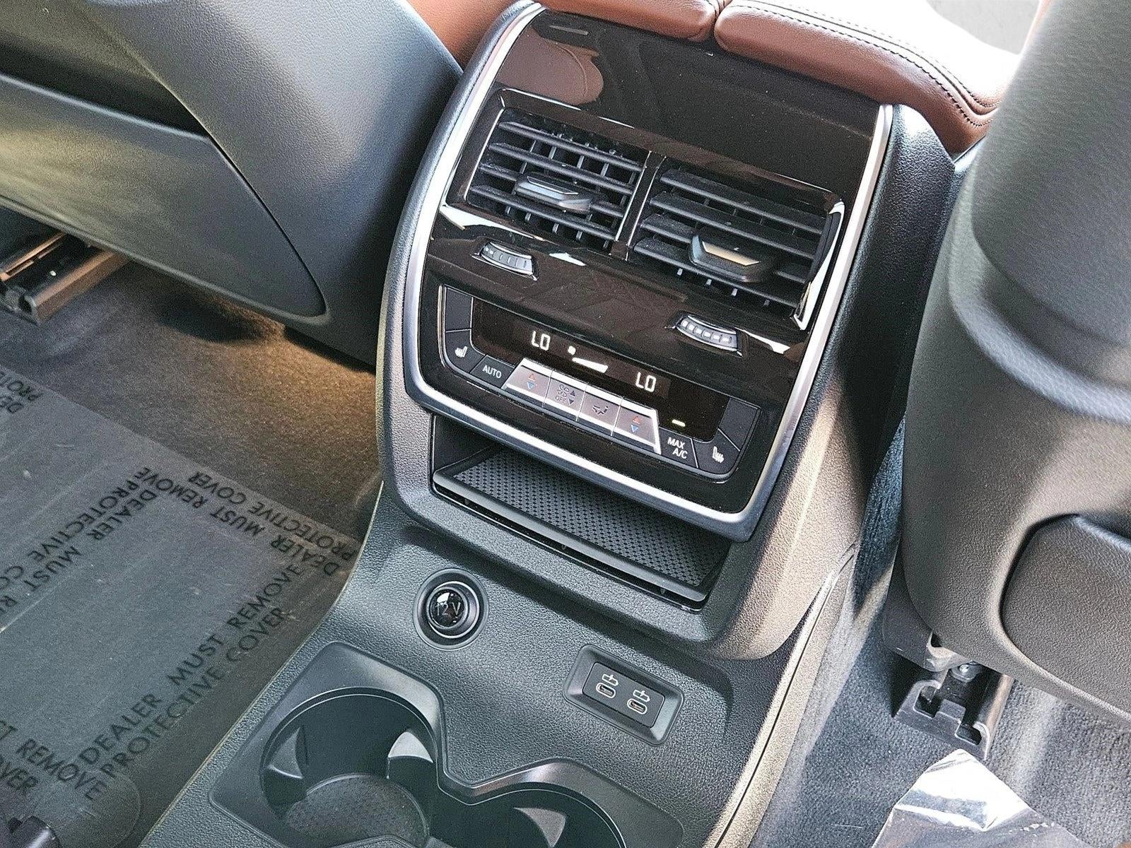 2021 BMW X7 M50i Sports Activity Vehicle