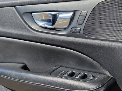 2019 Volvo S60 T5 FWD Momentum