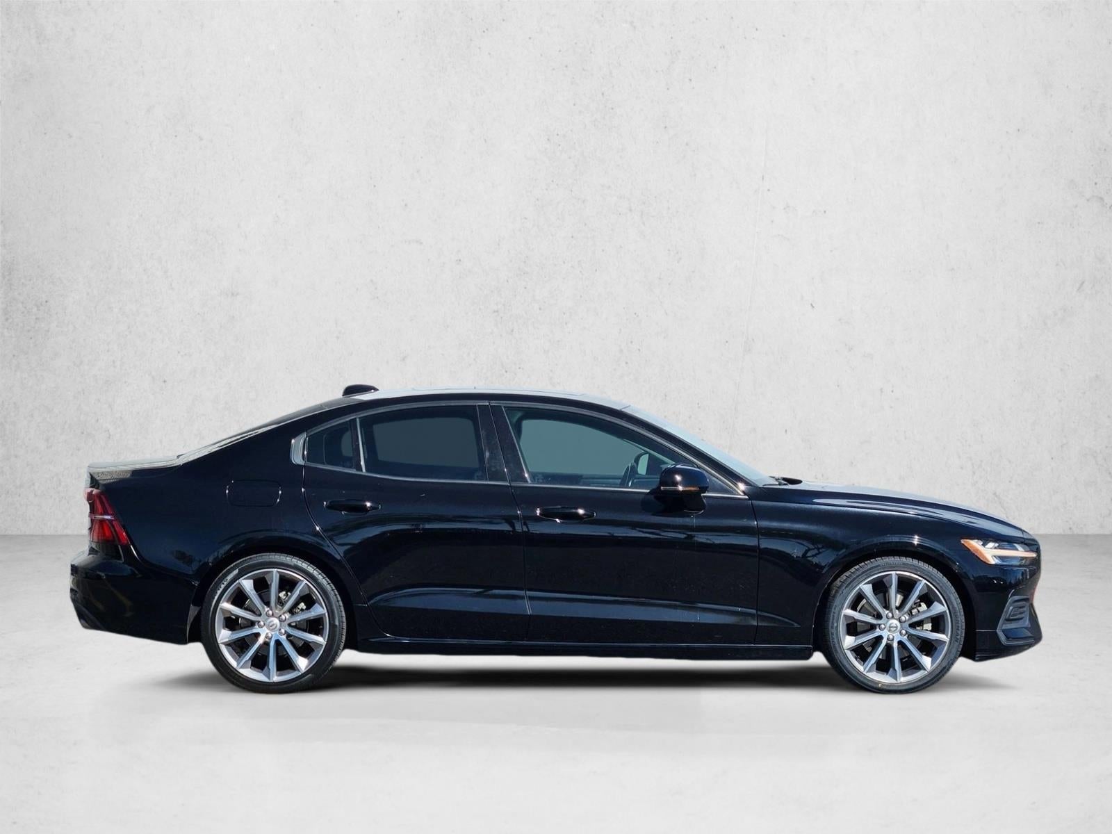 2019 Volvo S60 T5 FWD Momentum