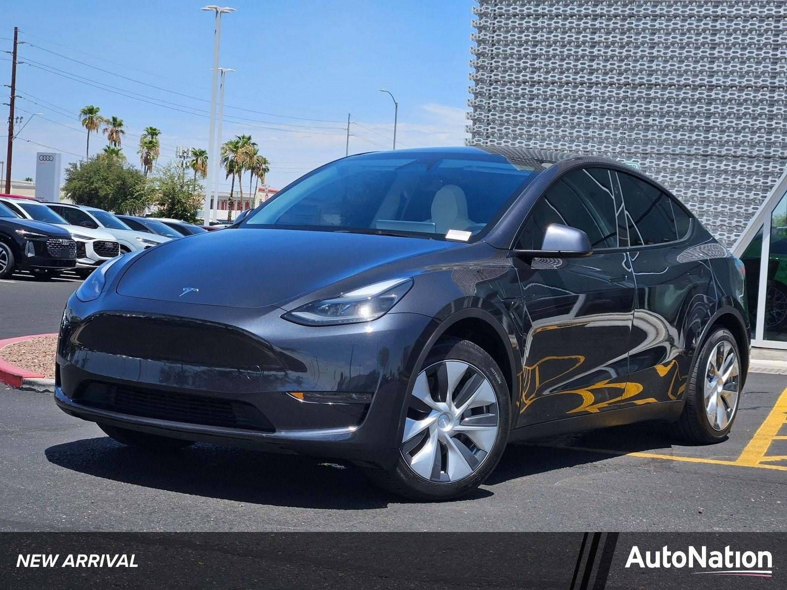 2024 Tesla Model Y RWD *Ltd Avail*