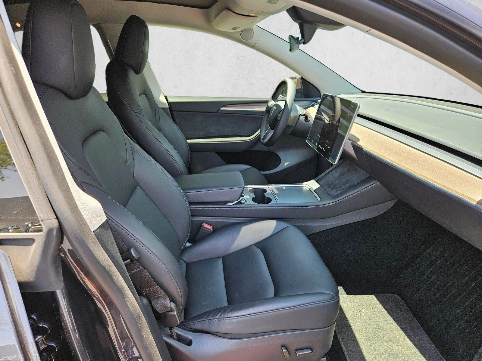 2025 Tesla Model Y Long Range RWD *Ltd Avail*