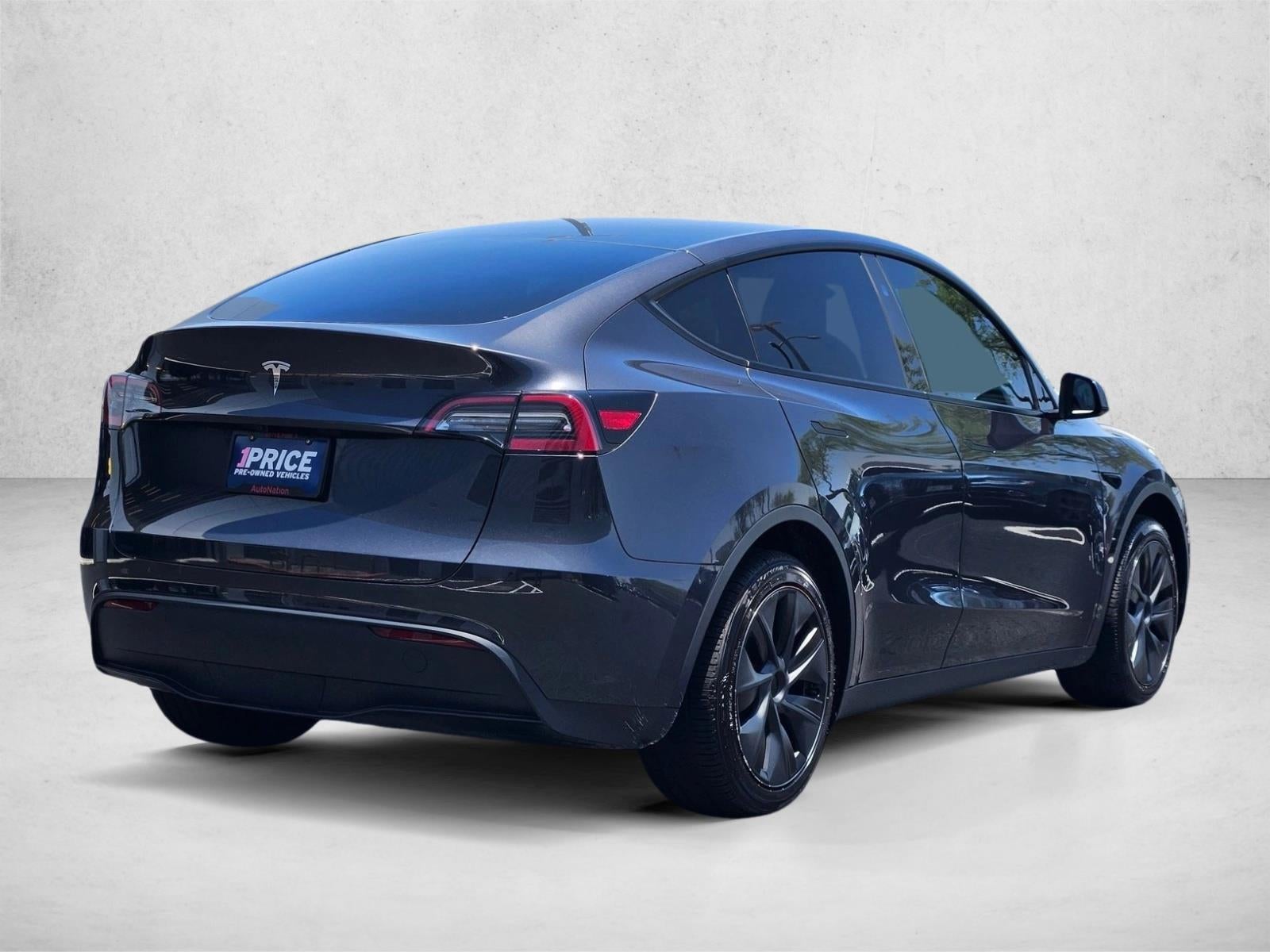 2025 Tesla Model Y Long Range RWD *Ltd Avail*