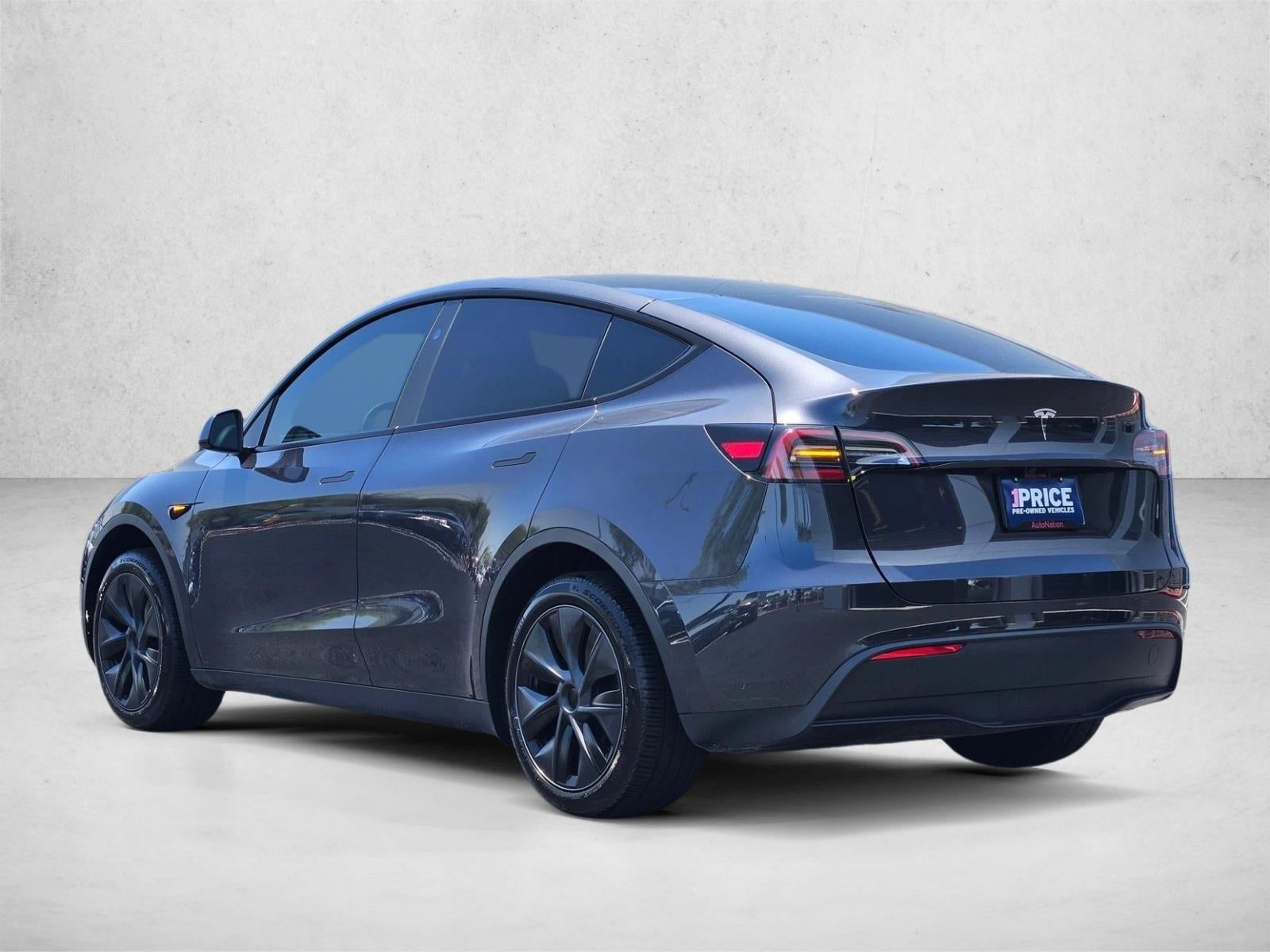 2025 Tesla Model Y Long Range RWD *Ltd Avail*