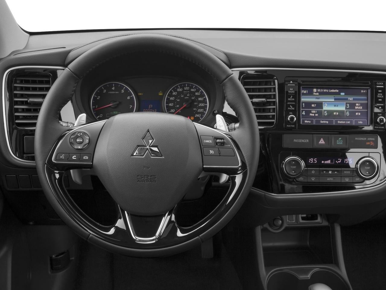 2017 Mitsubishi Outlander SE FWD