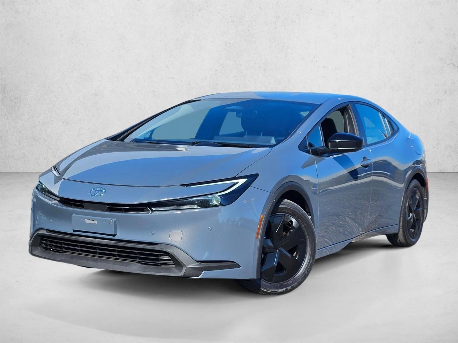 2024 Toyota Prius LE (Natl)