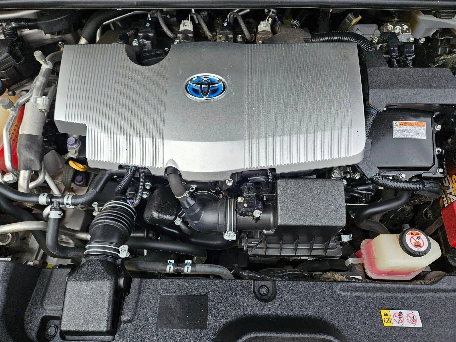 2017 Toyota Prius Prime Advanced (Natl)