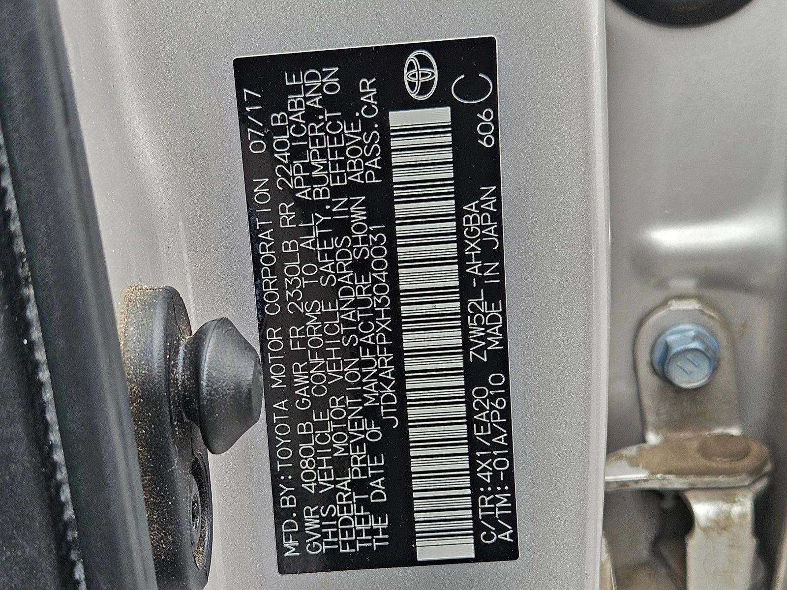 2017 Toyota Prius Prime Advanced (Natl)