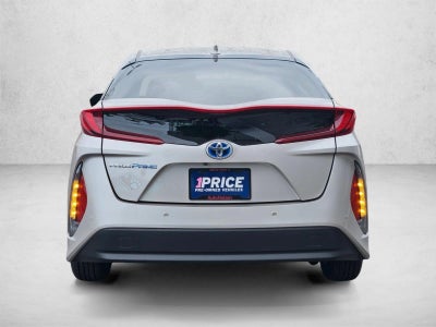 2017 Toyota Prius Prime Advanced (Natl)