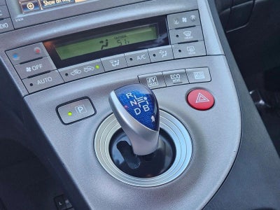 2014 Toyota Prius 5dr HB Four (Natl)