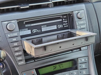 2014 Toyota Prius 5dr HB Four (Natl)