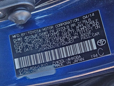 2014 Toyota Prius 5dr HB Four (Natl)