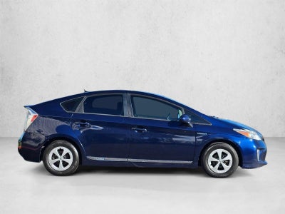 2014 Toyota Prius 5dr HB Four (Natl)