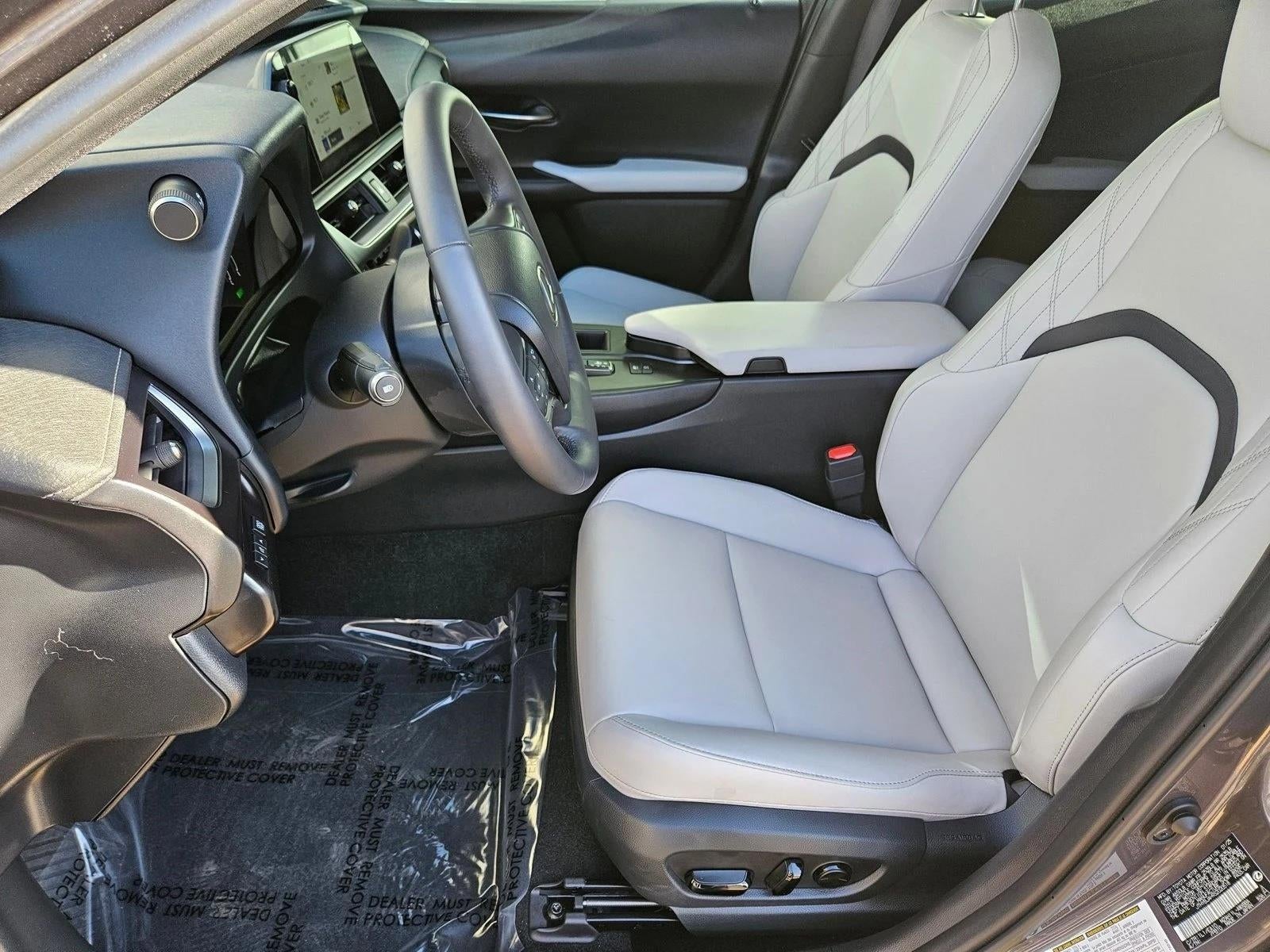 2025 Lexus UX 300h FWD