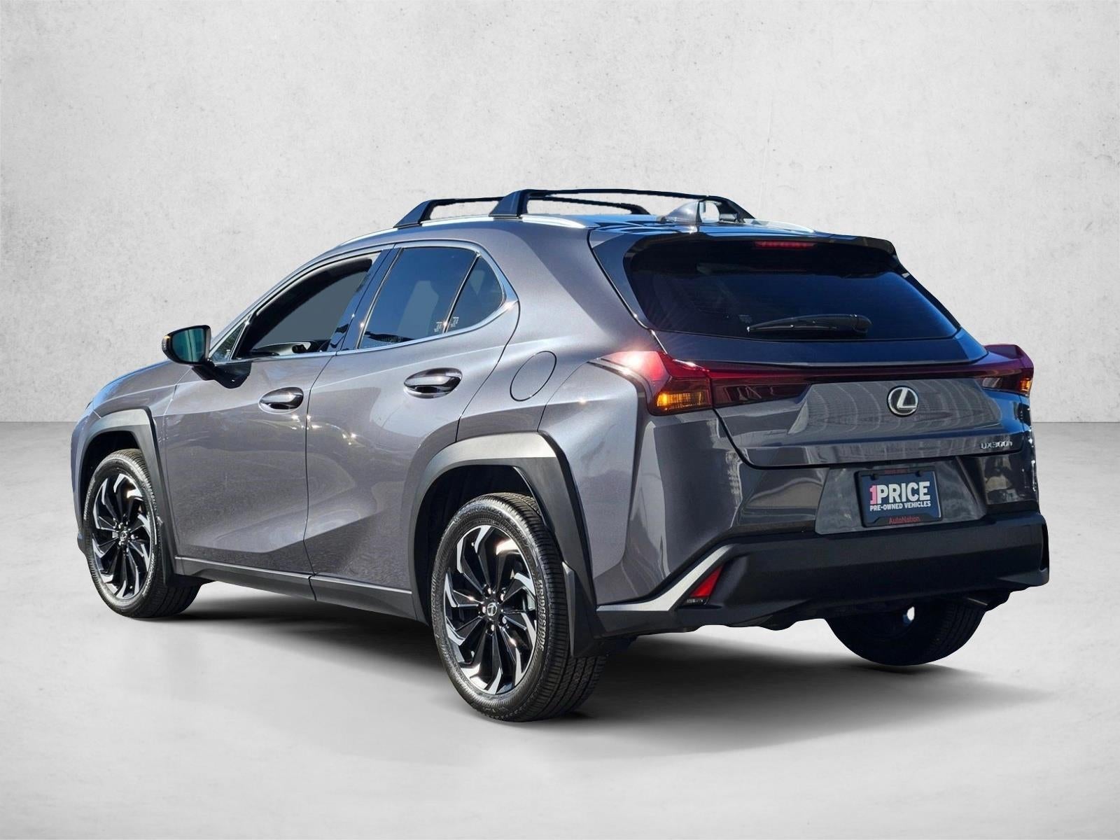 2025 Lexus UX 300h FWD