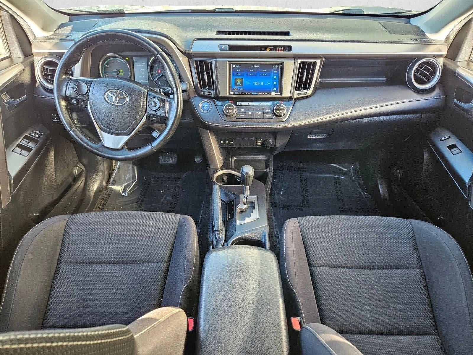 2017 Toyota RAV4 Hybrid XLE AWD (Natl)