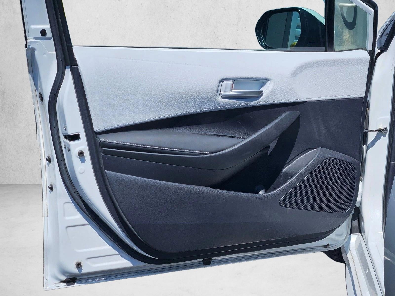 2023 Toyota Corolla Hatchback SE CVT (Natl)