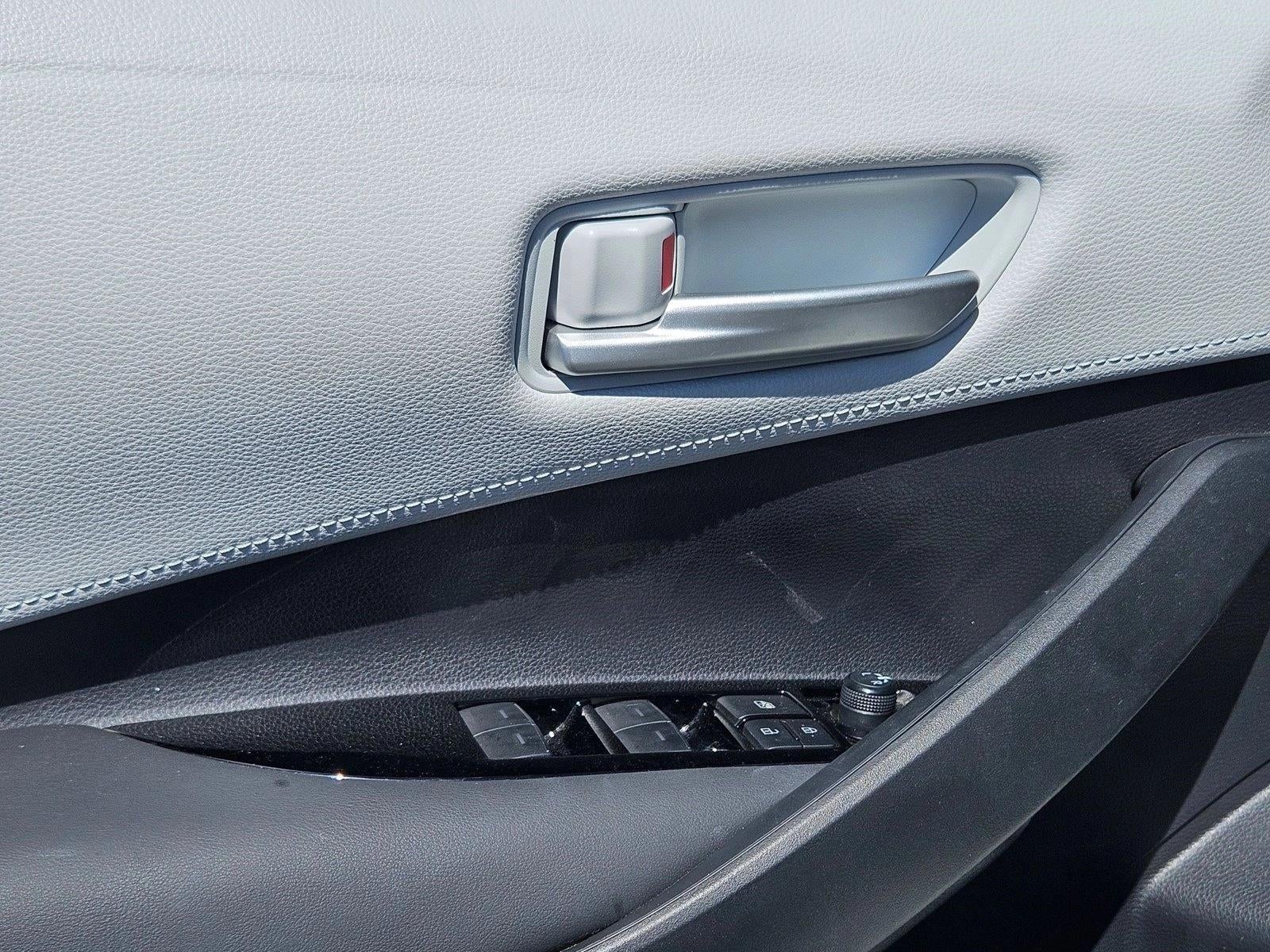 2023 Toyota Corolla Hatchback SE CVT (Natl)