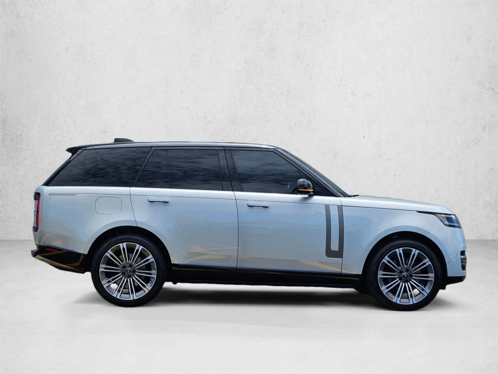 2023 Land Rover Range Rover P530 SE SWB