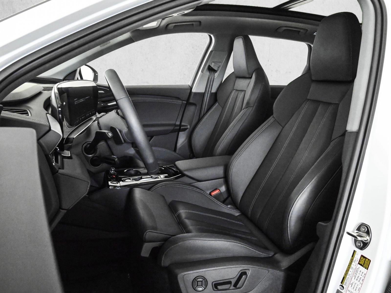2025 Audi Q6 e-tron Premium Plus quattro