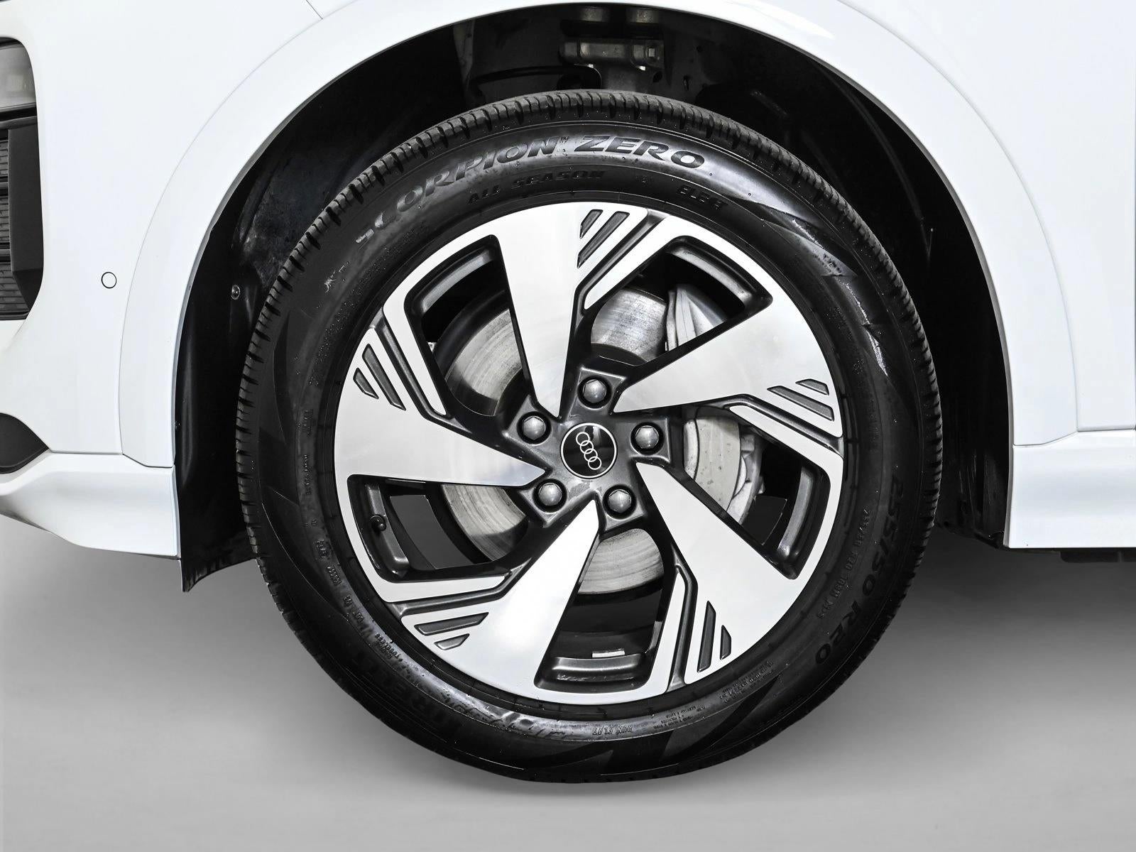 2025 Audi Q6 e-tron Premium Plus quattro