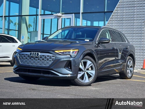 2024 Audi Q8 e-tron Premium Plus quattro
