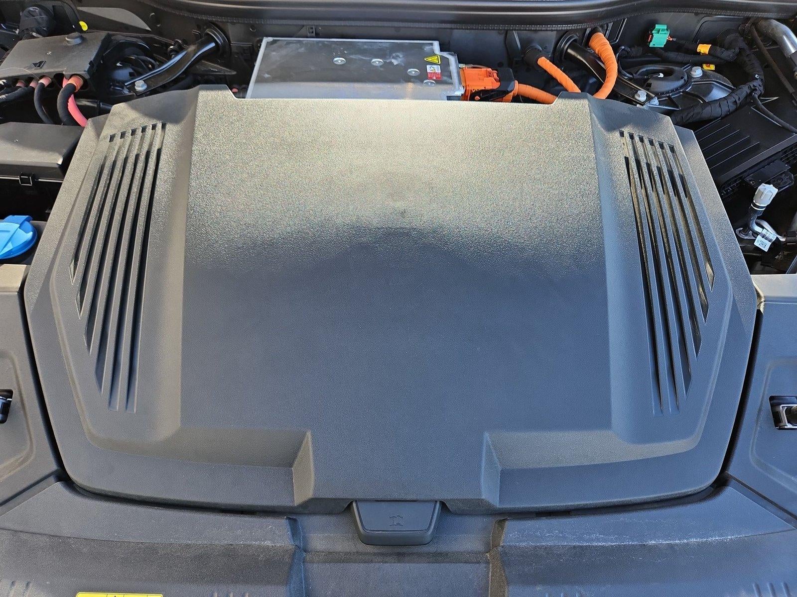 2024 Audi Q8 e-tron Premium Plus quattro