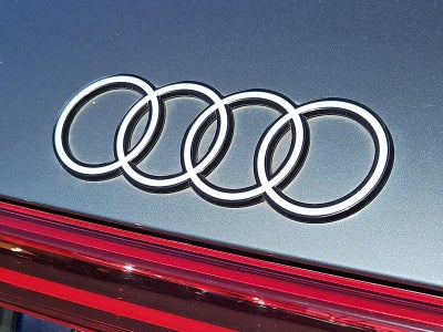2024 Audi Q8 e-tron Premium Plus quattro