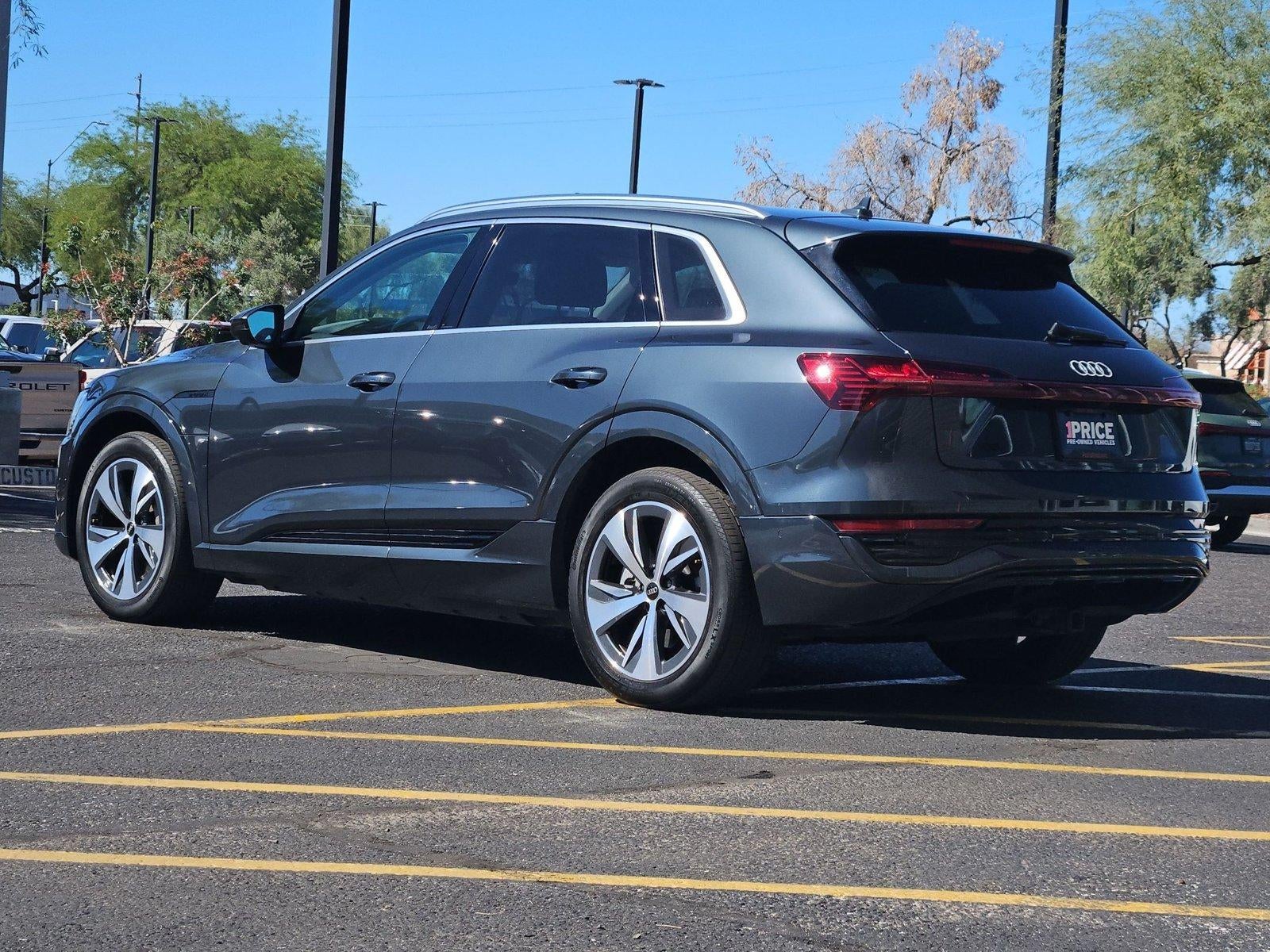 2024 Audi Q8 e-tron Premium Plus quattro