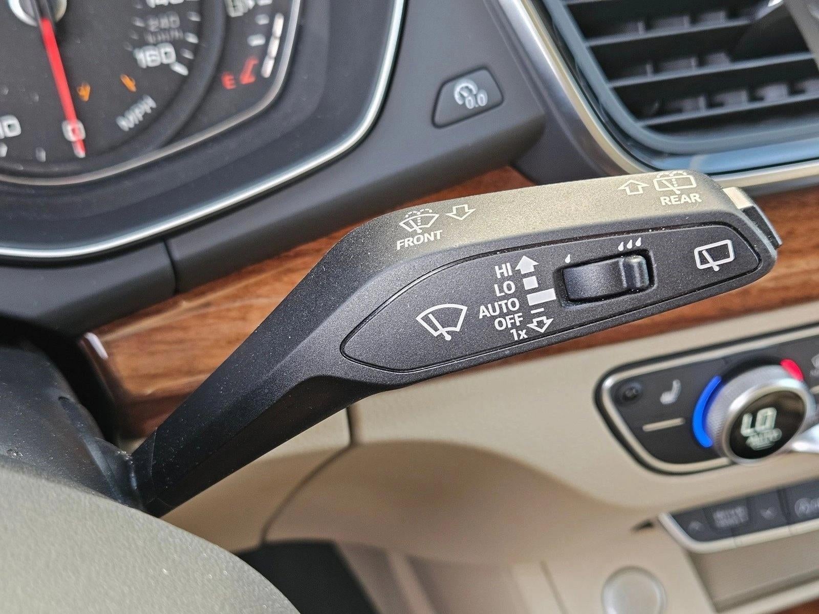 2023 Audi Q5 Premium 40 TFSI quattro