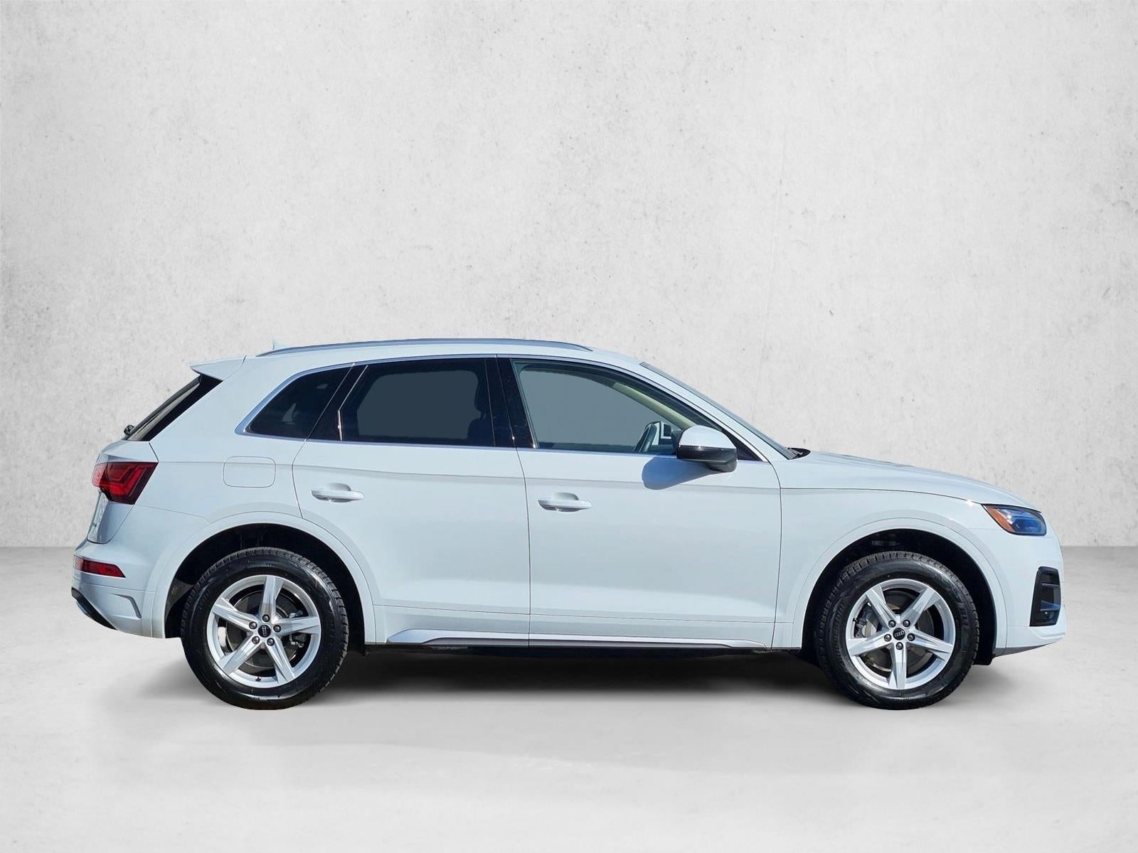 2023 Audi Q5 Premium 40 TFSI quattro