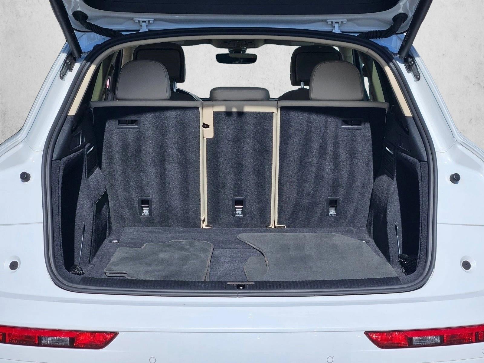 2023 Audi Q5 Premium 40 TFSI quattro