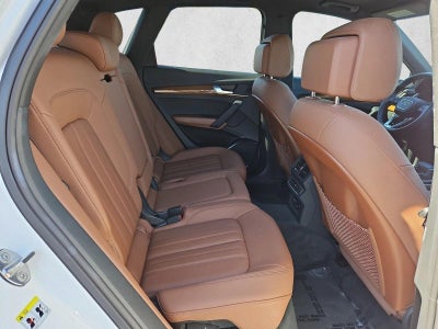 2024 Audi Q5 Premium 40 TFSI quattro