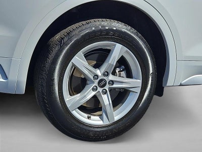 2024 Audi Q5 Premium 40 TFSI quattro
