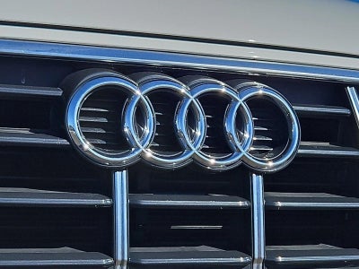 2024 Audi Q5 Premium 40 TFSI quattro