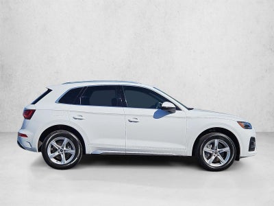 2024 Audi Q5 Premium 40 TFSI quattro