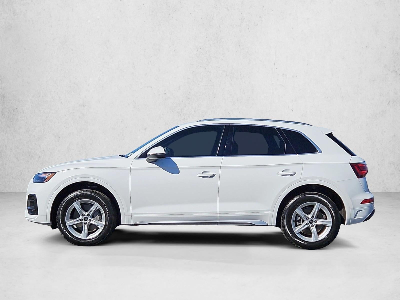 2024 Audi Q5 Premium 40 TFSI quattro