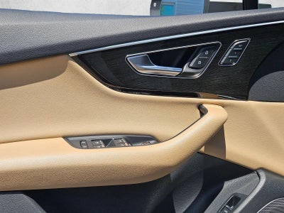 2023 Audi Q7 Premium 45 TFSI quattro