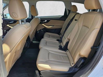 2023 Audi Q7 Premium 45 TFSI quattro