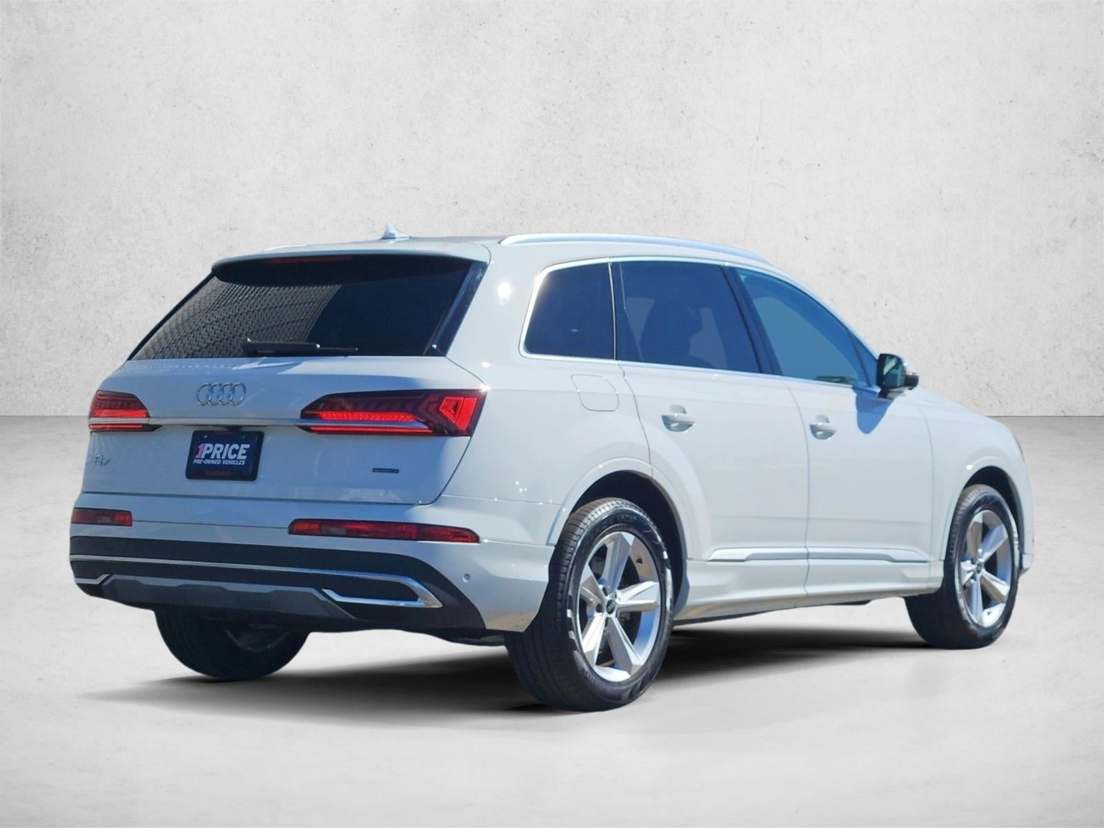 2023 Audi Q7 Premium 45 TFSI quattro