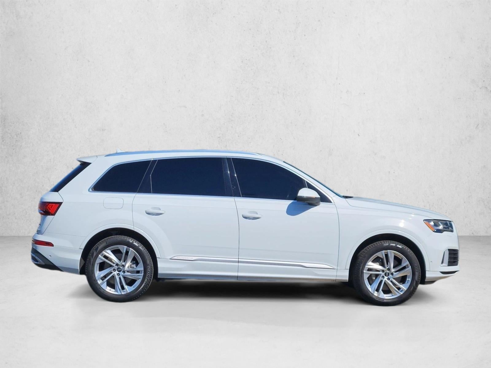 2023 Audi Q7 Premium 45 TFSI quattro