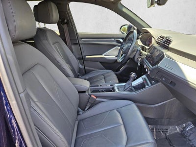 2021 Audi Q3 Premium 40 TFSI quattro