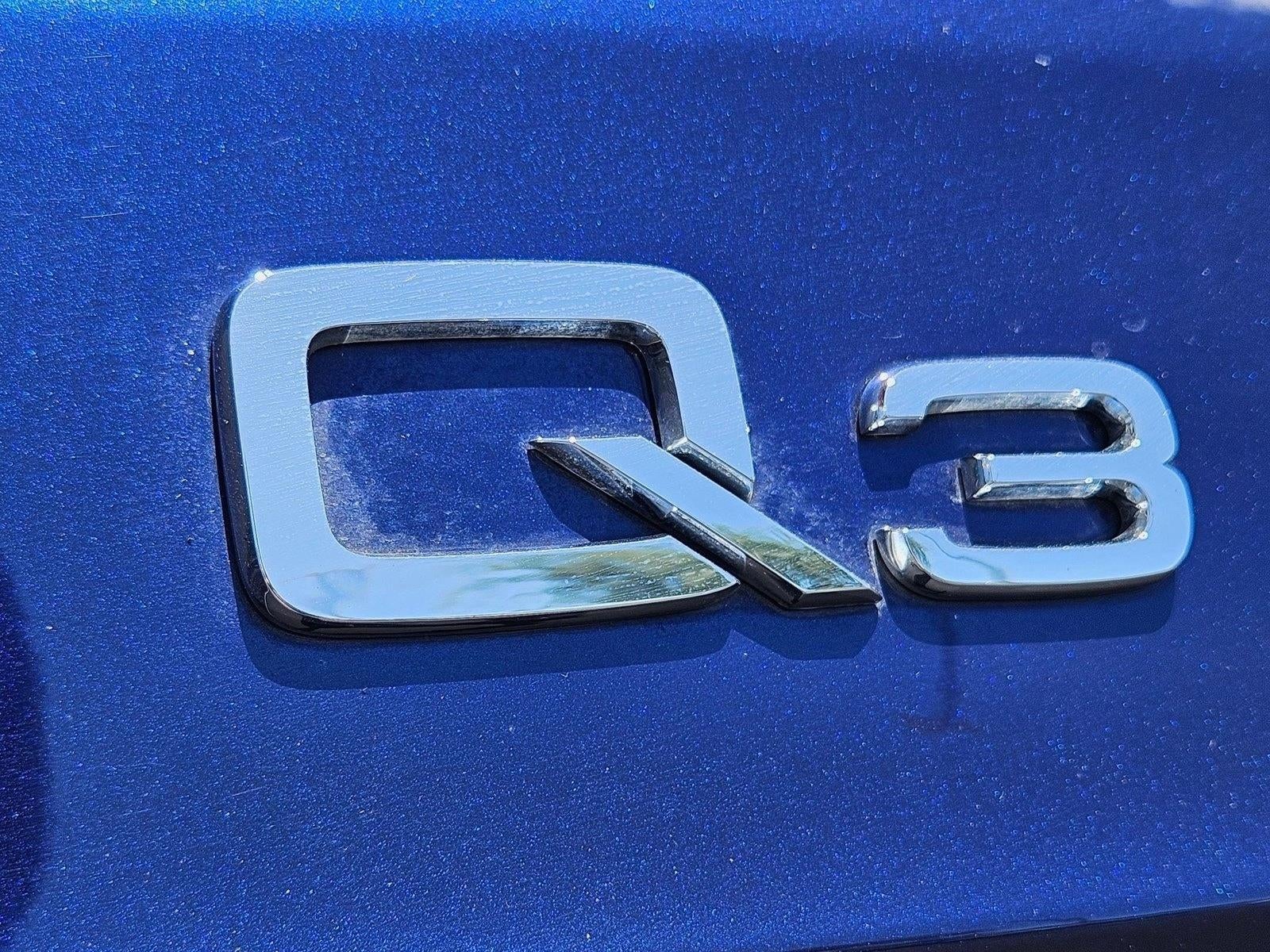 2021 Audi Q3 Premium 40 TFSI quattro