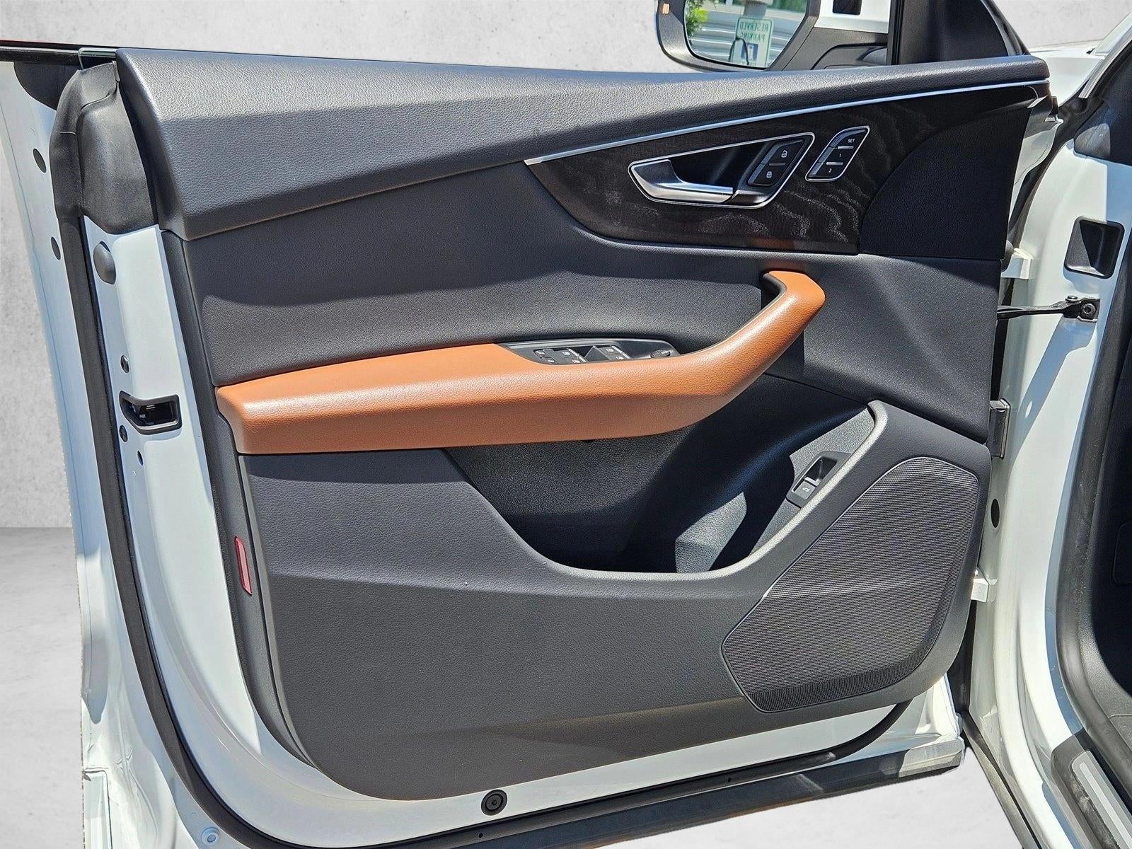 2023 Audi Q8 Premium 55 TFSI quattro