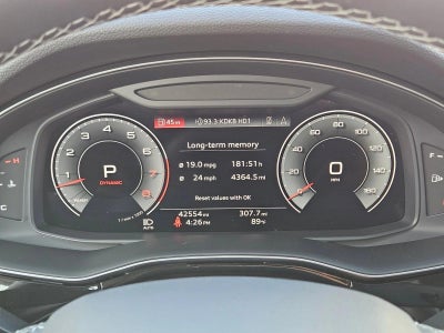 2022 Audi Q8 Premium 55 TFSI quattro